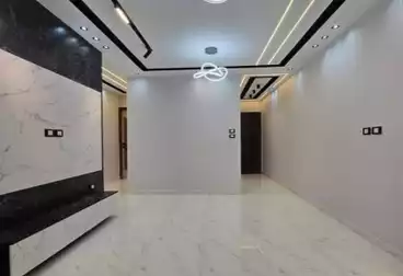 Apartments For sale - 3 rooms - floor 1