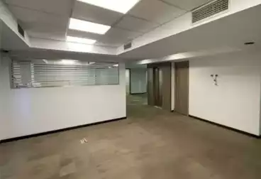 Commercial For rent - 22 rooms - floor 0