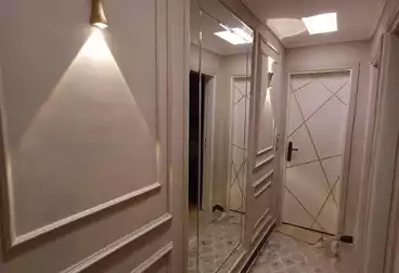 Apartments For rent - 2 rooms - floor 5