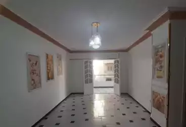 Apartments For sale - 1 rooms - floor 1