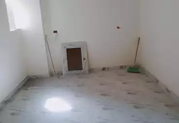 Apartments For sale - 3 rooms - floor 1