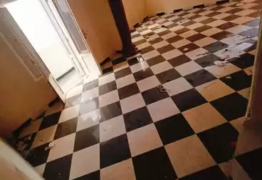 Apartments For sale - 3 rooms - floor 5
