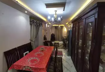 Apartments For sale - 3 rooms - floor 8