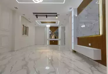 Apartments For sale - 3 rooms - floor 2