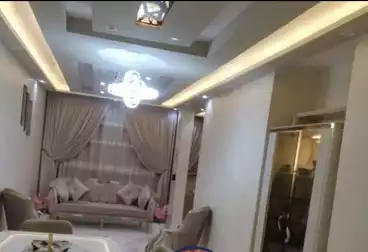Apartments For sale - 3 rooms - floor 8