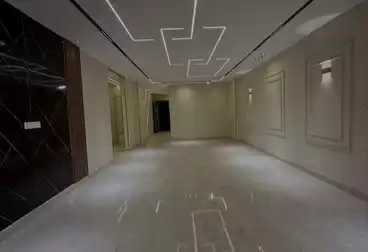 Apartments For sale - 3 rooms - floor 6