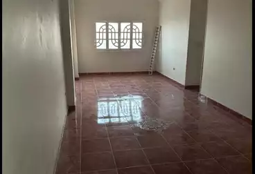 Apartments For rent - 3 rooms - floor 5
