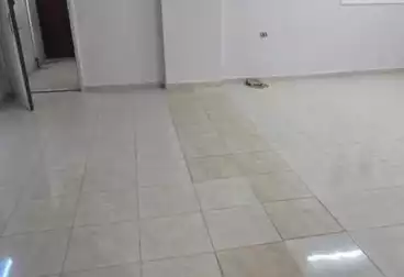 Apartments For sale - 3 rooms - floor 1