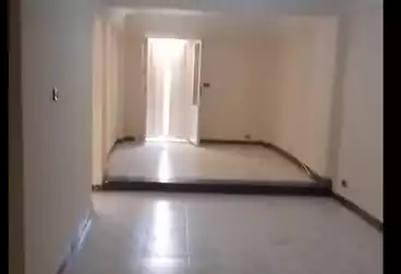 Apartments For sale - 2 rooms - floor 2