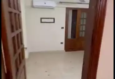 Apartments For sale - 3 rooms - floor 4