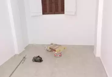 Apartments For sale - 3 rooms - floor 4