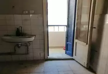 Apartments For sale - 3 rooms - floor 1