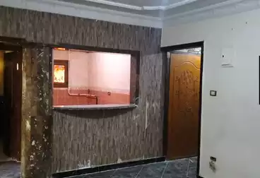 Apartments For sale - 4 rooms - floor 1