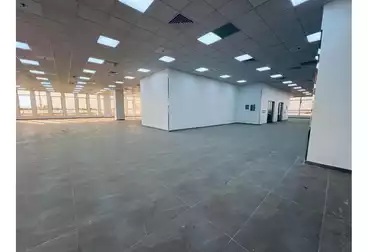 Offices For rent - 5 rooms - floor 0