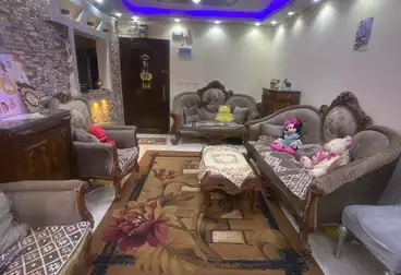 undefined undefined - 2 rooms - floor 8