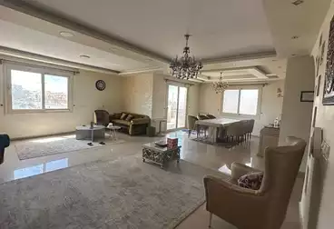 شقق للبيع - 5 غرف - بالدور 0