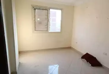 undefined undefined - 2 rooms - floor 1