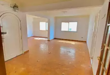 undefined undefined - 3 rooms - floor 8