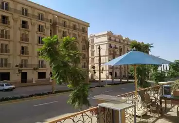Furnished Apartment For sale - 2 rooms - floor 3
