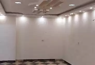 Apartments For sale - 3 rooms - floor 1