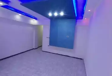 Apartments For sale - 2 rooms - floor 4