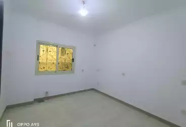 Apartments For sale - 3 rooms - floor 1
