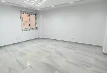 إداري للإيجار - 4 غرف - بالدور 4