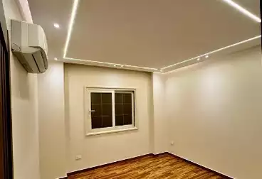 Apartments For sale - 3 rooms - floor 2
