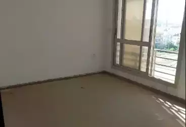 Apartments For sale - 3 rooms - floor 4