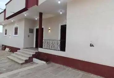 Villas For sale - 5 rooms