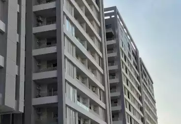 Apartments For sale - 3 rooms - floor 4