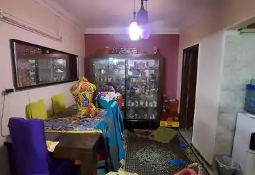 Apartments For sale - 2 rooms - floor 9