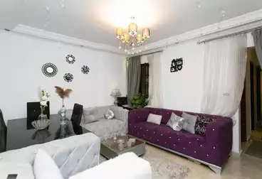 Apartments For sale - 2 rooms - floor 7