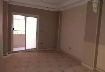 Building For sale - 3 rooms
