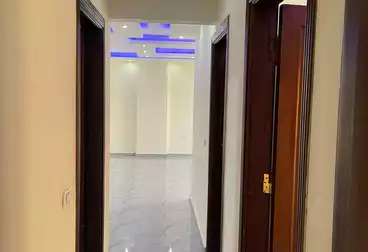 شقق للبيع - 3 غرف - بالدور 3