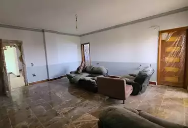Family House For sale - 13 rooms