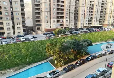 Apartments For sale - 2 rooms - floor 1
