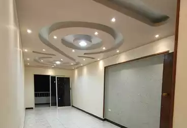 Apartments For sale - 3 rooms - floor 1