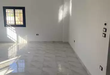Apartments For sale - 3 rooms - floor 1