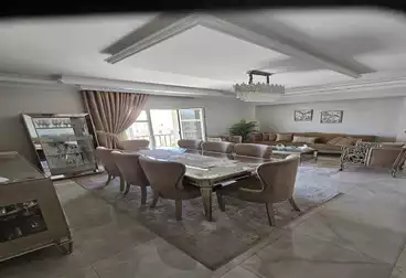 undefined undefined - 2 rooms - floor 3