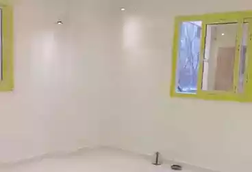 Apartments For sale - 3 rooms - floor 1