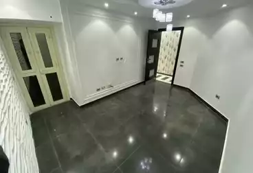 Apartments For sale - 3 rooms - floor 5