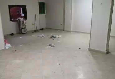 Apartments For rent - 3 rooms - floor 5
