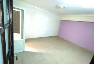 undefined undefined - 2 rooms - floor 3