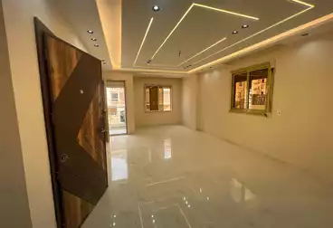 شقق للبيع - 3 غرف - بالدور 2