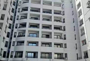Apartments For sale - 3 rooms - floor 11