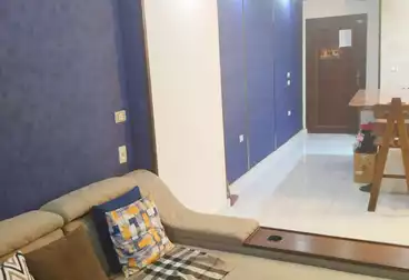 Apartments For sale - 2 rooms - floor 3