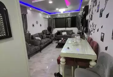 Apartments For sale - 2 rooms - floor 9
