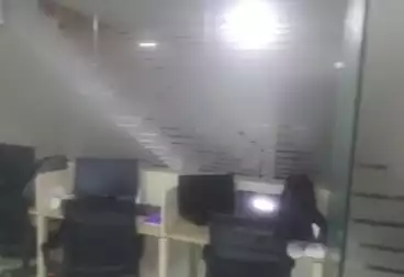 Administrative For rent - 4 rooms - floor 1
