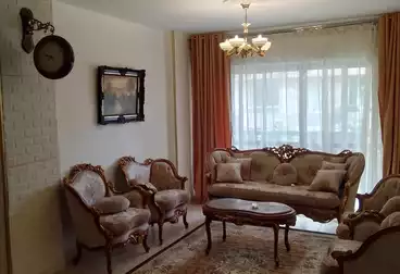 شقق للبيع - 3 غرف - بالدور 1